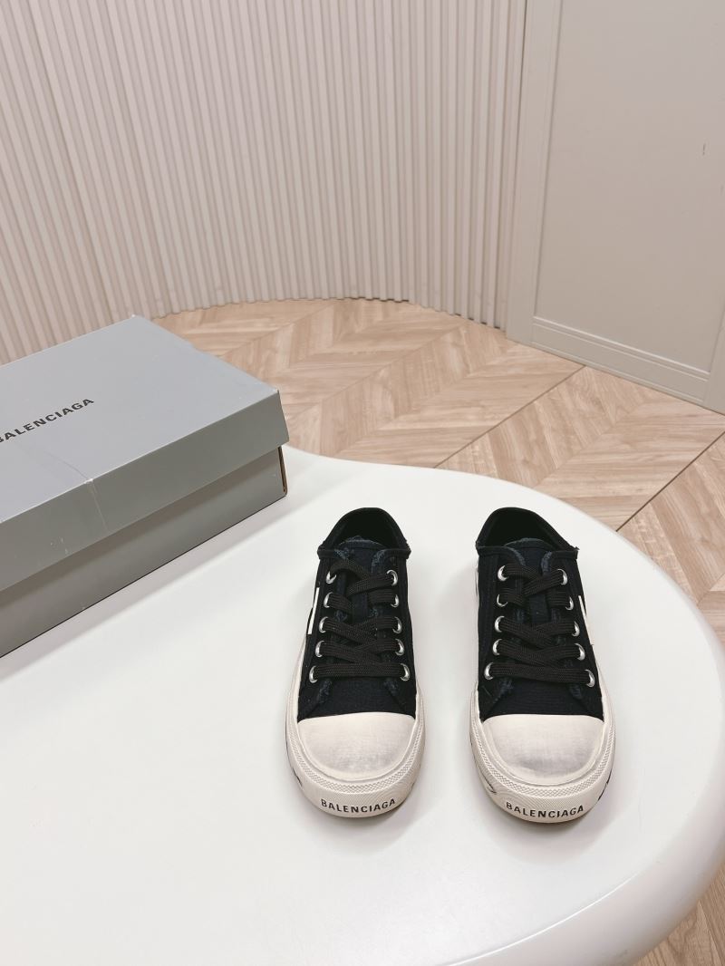 Balenciaga Low Shoes